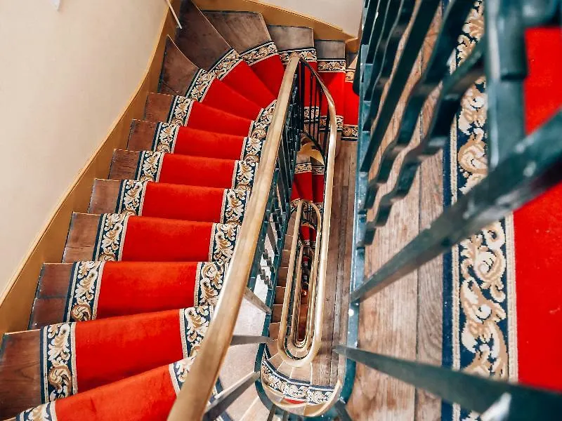 Hotel Luxia Paris