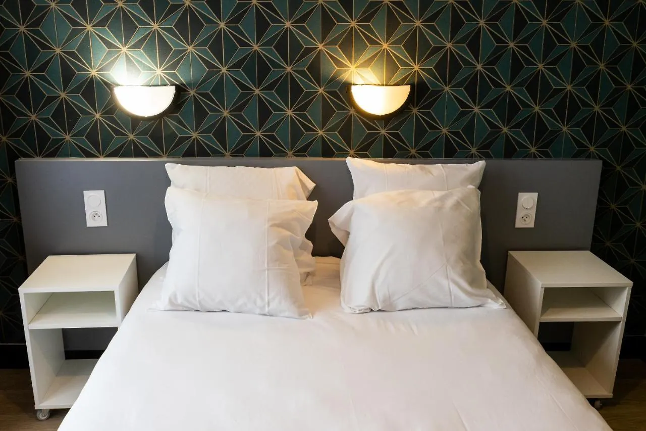 Hotel Luxia Párizs 2*,  Franciaország